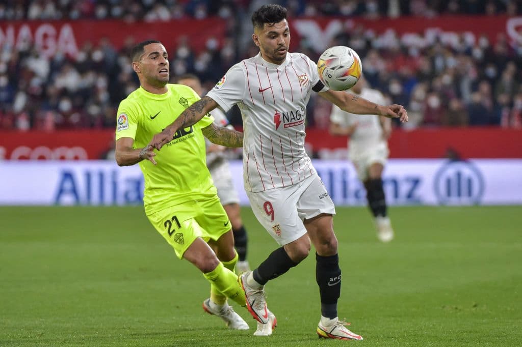 Papu Gómez y Rafa de Mir son los encargados de batir la portería de Edgar Badia para poner el 2-0 definitivo en el marcador y sumar tres importantes unidaes.