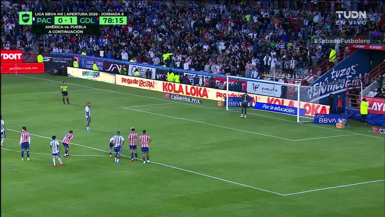 ¡GOL!  anota para Pachuca. Salomón Rondón