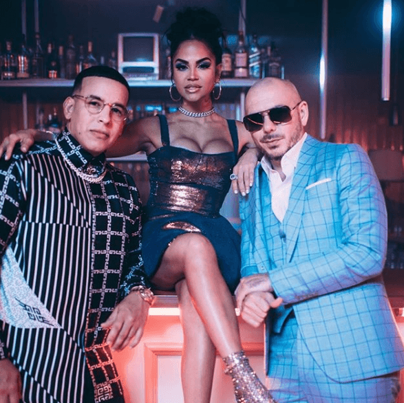 'No lo trates' es el primer tema en que colaboran Daddy Yankee y Pitbull. En esta experiencia sumaron a la dominicana Natti Natasha.