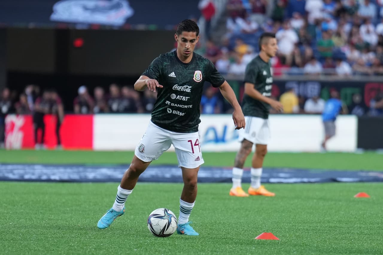 Con un equipo de jugadores jóvenes como Carlos Acevedo, Marcelo Flores o Luis Chávez, el Tricolor tuvo un pobre desempeño ante Guatemala.