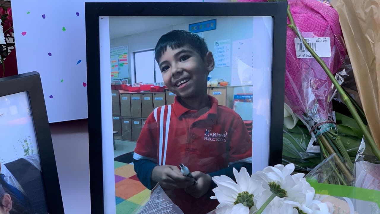 La escuela ofrece asesoría y apoyo a aquellos estudiantes que así lo requieran para poder afrontar la perdida de sus compañeros.