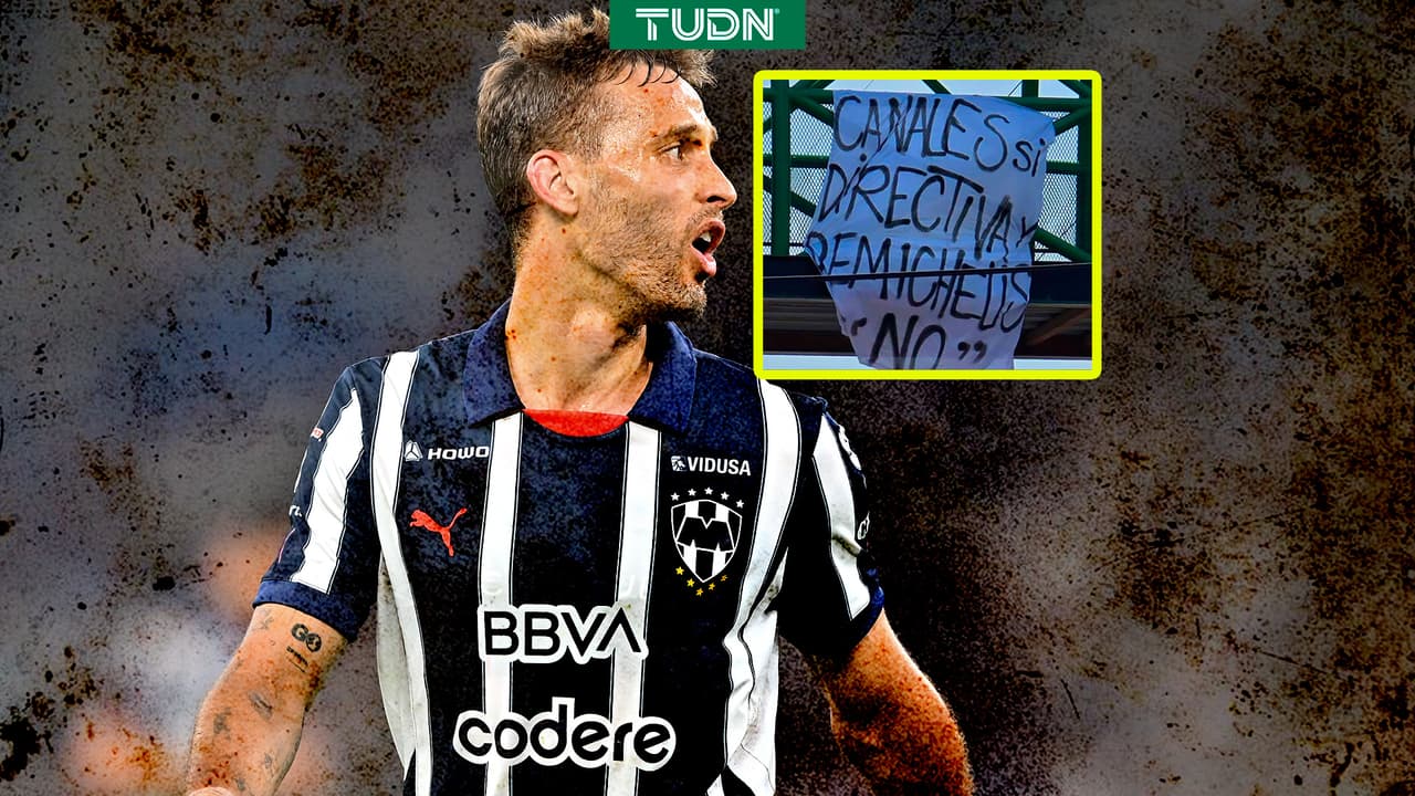 Afición muestra en la calles su apoyo a Canales y rechazo a Demichelis