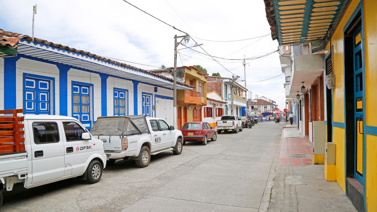 Filandia sigue siendo un municipio tranquilo y pacífico a pesar del constante flujo de turistas.
<br>