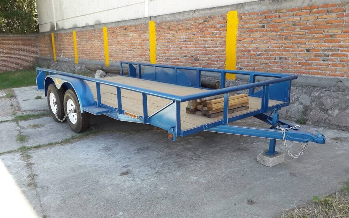 Policía de Tampa investiga robo de remolque de comida de una iglesia