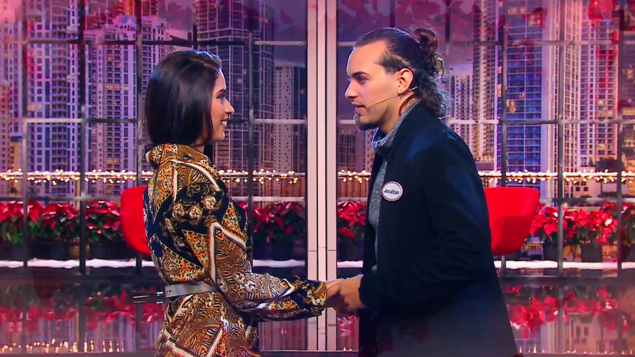 Con la ayuda del público, Jonathan le pidió que fueran pareja.