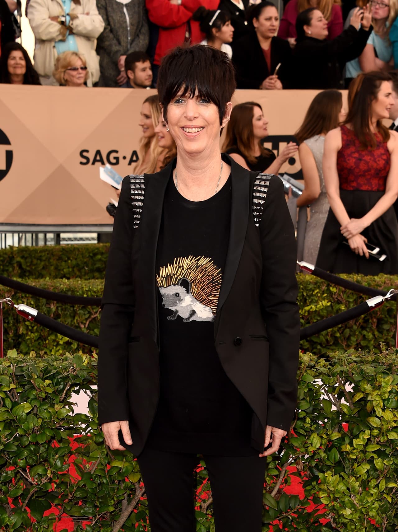 La compositora Diane Warren, con una playera de hedgehog
