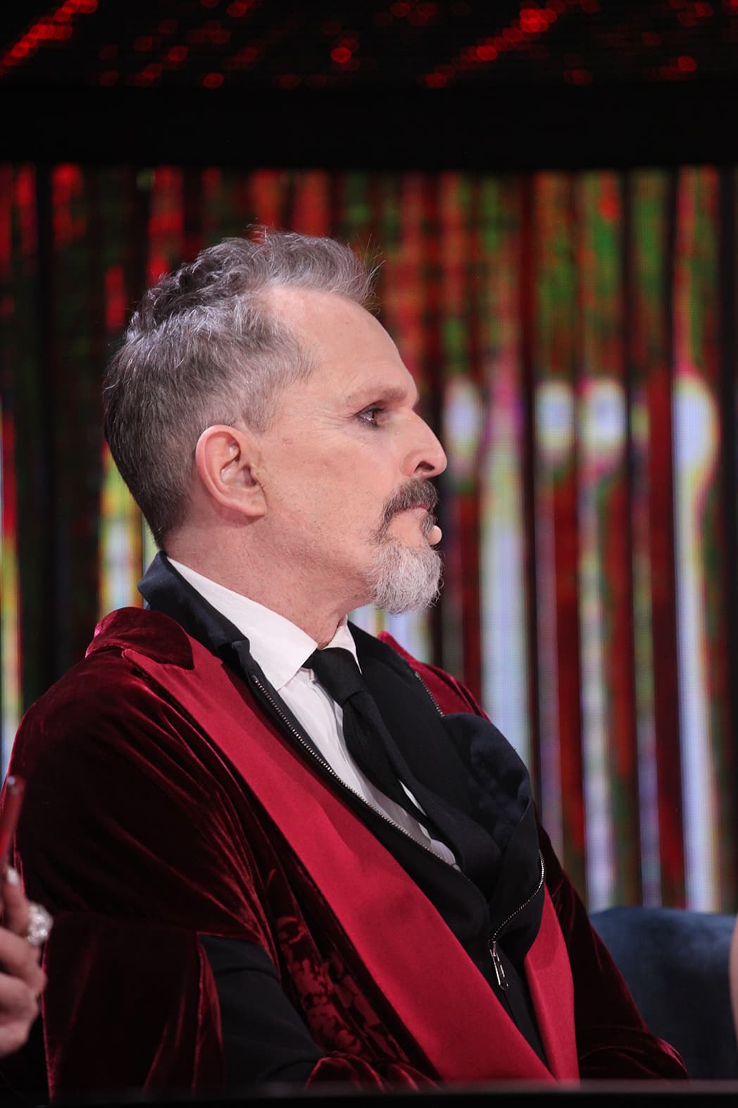 A lo largo de la temporada, Bosé nos acostumbró a verlo rompiendo paradigmas en cuanto a vestuario.