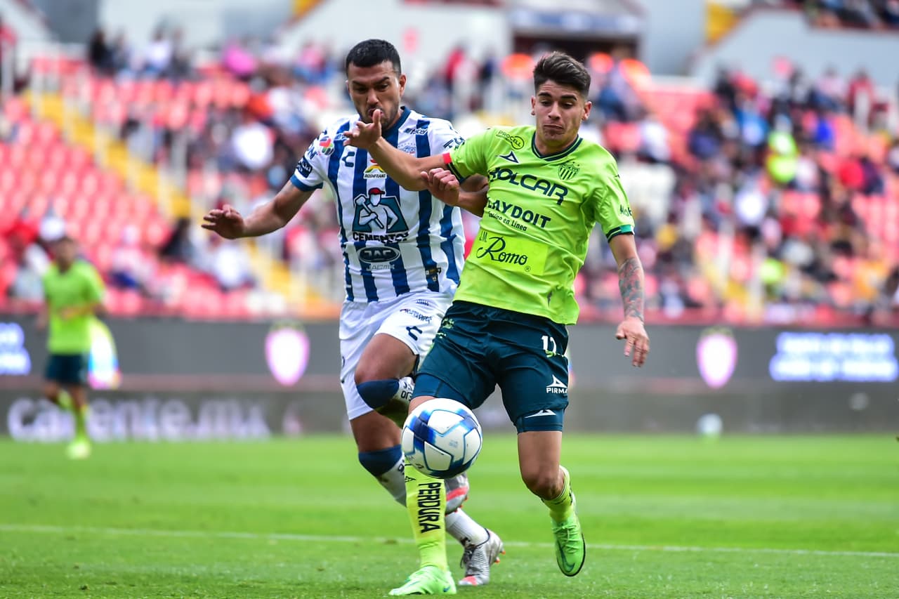 Pachuca controla el partido de principio a fin y pasan por encima de los Hidrorayos con una goleada de 1-3.