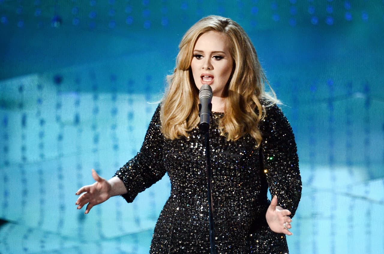 Adele regresó y lo hizo como las grandes, una vez más demostró que su voz es de las más imponentes de esta década.