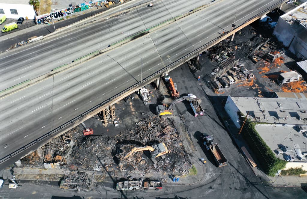 “Desafortunadamente, no hay motivos para pensar que esto (el proceso de limpieza, evaluación y restauración) vaya a terminar en un par de días”, confesó Bass.