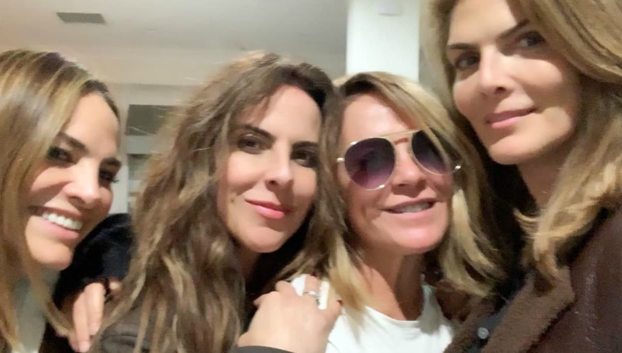 Con la notable ausencia de Yolanda Andrade, Kate del Castillo y 'las lagartonas' celebran más de 25 años juntas