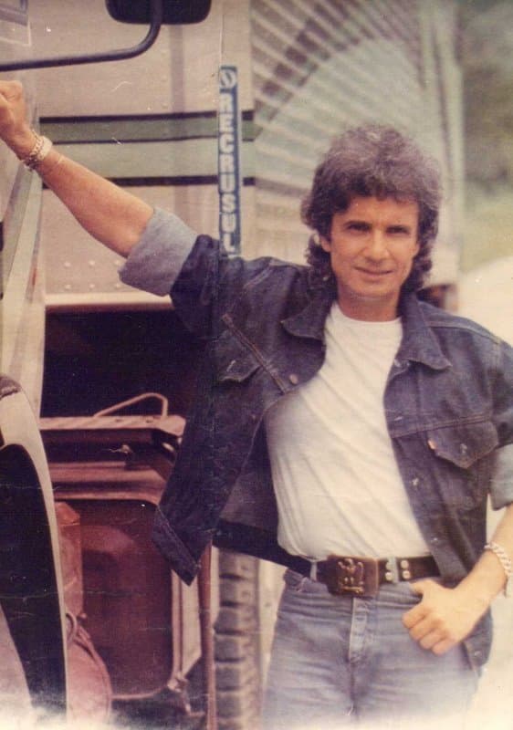 En los 80 siguió triunfando y colaborando con algunos cantantes como Maria Bethania y Erasmo. Para 1984 su éxito 'Camionero' le otorga de nuevo el privilegio de ser uno de los más escuchados.