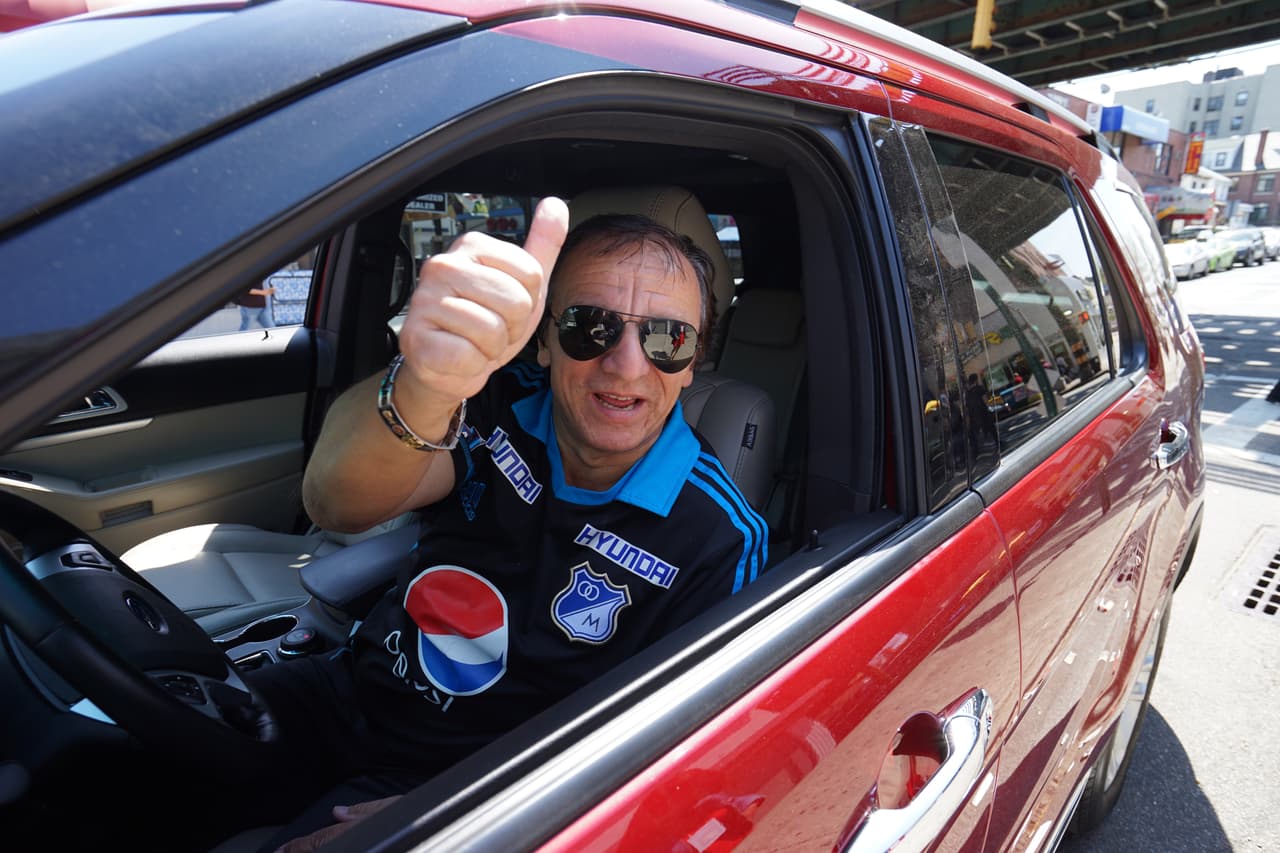 Los conductores hispanos apoyan el día sin autos en NYC