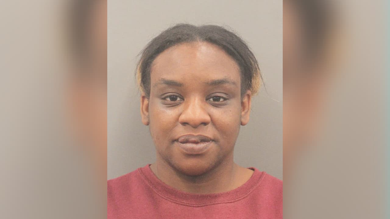 Lataura Patrice Hines, está señalada de participar en actividades criminales organizadas.