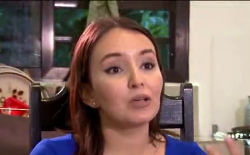 A medida que su salud empeoraba, Gisella se acercaba hasta donde yacía enfermo y le pedía que volviera en sí para que no la abandonara. 
<b>“Iba corriendo y se lo suplicaba”</b>, rememora la mujer entre lágrimas. 
<br>