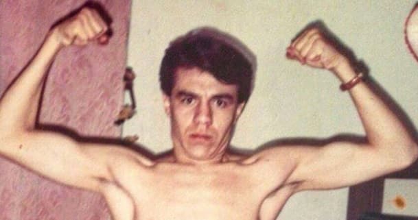 Adrián Uribe siempre supo que tenía talento para la comedia, por eso a los 18 años se convirtió en Payaso.