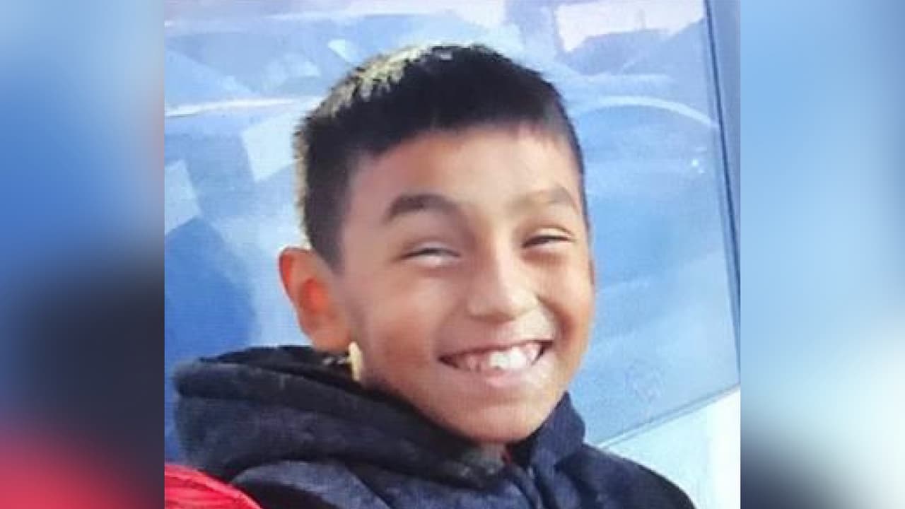 Guillermo David Herrea, de 10 años, fue visto por última vez el miércoles 8 de enero, a las 3:30 pm, en su residencia ubicada en la cuadra 8900 de la calle Glencrest Street, al sureste de Houston.
<br>