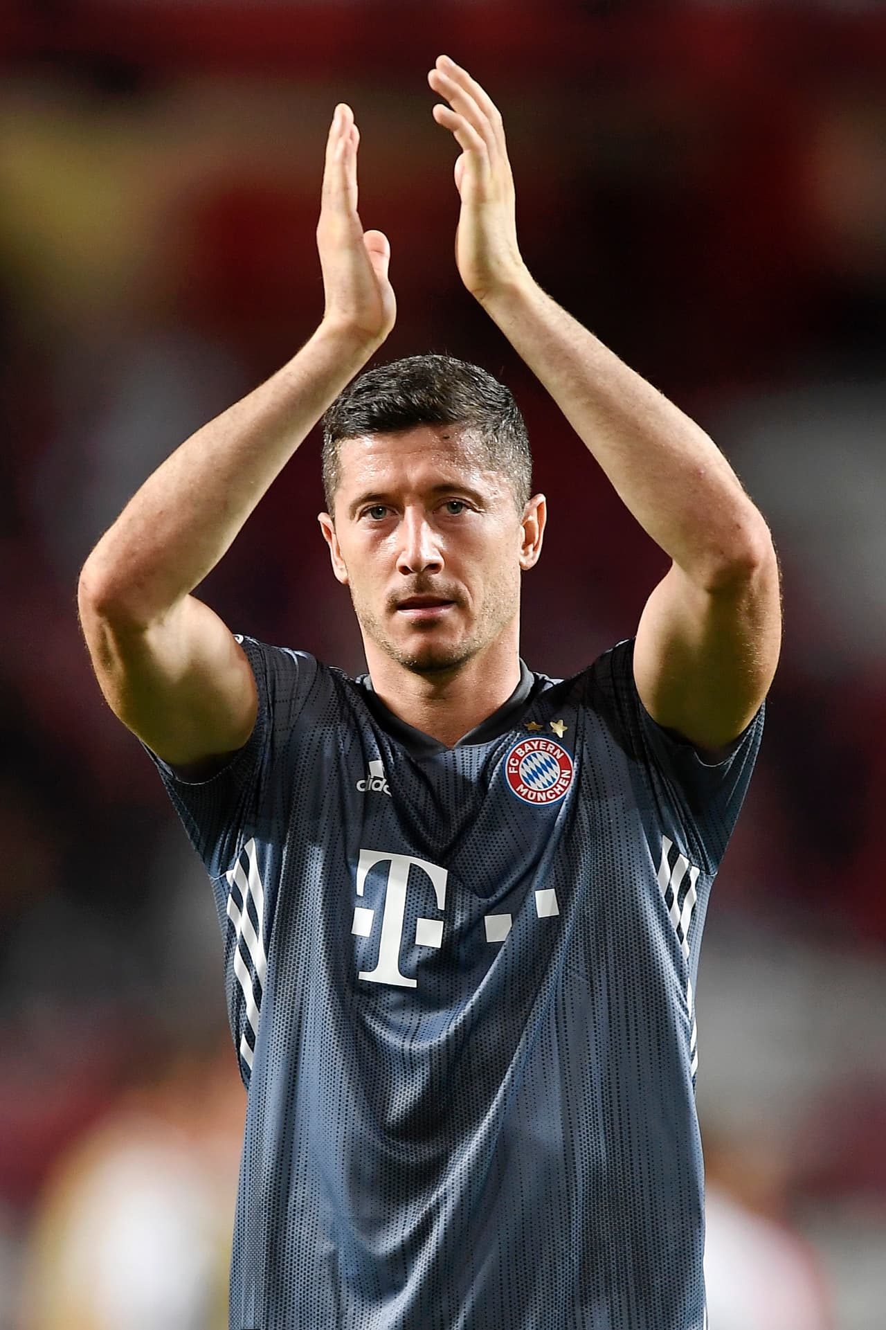 Desde el inicio de la temporada 2018/19, Lewandowski ha anotado en 15 ocasiones, tres más que Benzema en el mismo periodo e incluso cinco más que Crisitano Ronaldo.