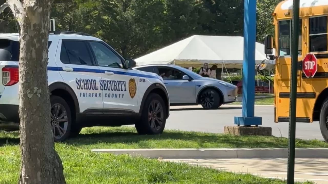 Apuñalan a estudiante en escuela secundaria de Fairfax; arrestan a sospechoso