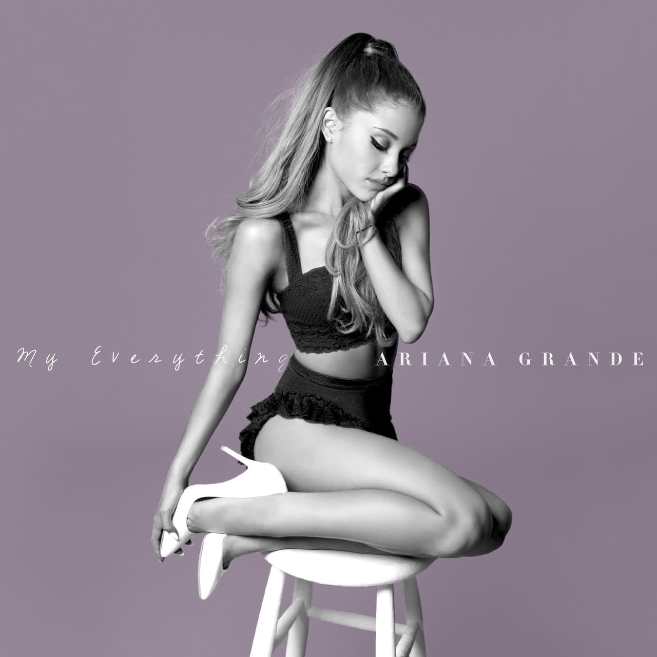 'My Everything', Ariana Grande. La bella cantante de pop hizo una de las portadas más 'cute' entre las cantantes de su generación. Con este disco demostró su madurez musical y no dejó de sorprendernos.