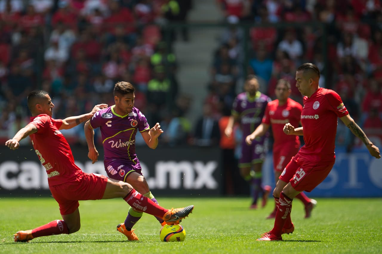 Toluca controló al visitante en sus intenciones y demostró que tiene una de las mejores defensas del torneo.