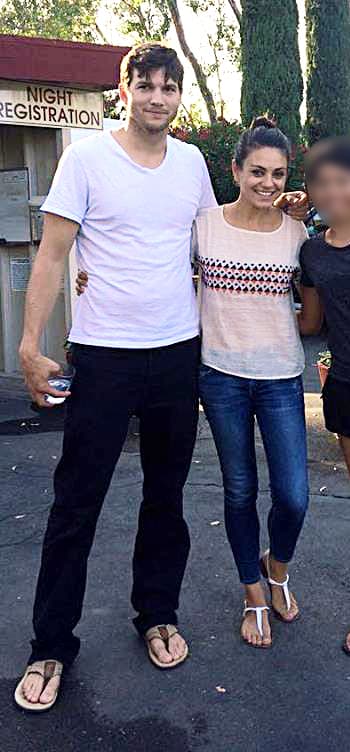 Si a una pareja le ha sentado muy bien convertirse en padres es a Mila Kunis y Ashton Kutcher, ambos lucen radiantes. Juzguen por ustedes mismos.