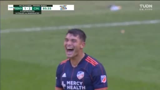 ¡Silencian NY! Vázquez la manda a la red y Cincinnati remonta 1-2