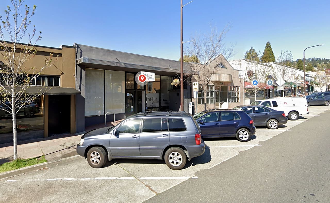 <b>Berkeley Solano Avenue FitLite |</b> 
<b>1775 Solano Avenue, Berkeley.</b> La empresa informó que cerrará de forma permanente más de130 gimnasios, de los cuales 13 están en la Bahía de San Francisco.