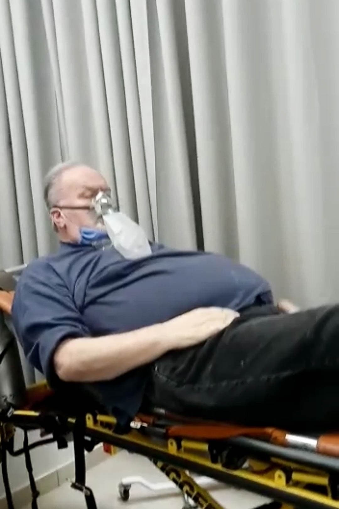 El padre de la duquesa habría sido trasladado a un hospital en Chula Vista, California. 
<b><a href="https://www.univision.com/famosos/lo-que-sabemos-de-la-nueva-mansion-de-meghan-markle-y-el-principe-harry-en-santa-barbara-fotos" target="_blank">Los Sussex viven en Montecito</a></b>, a solo a unas millas de donde está internado.