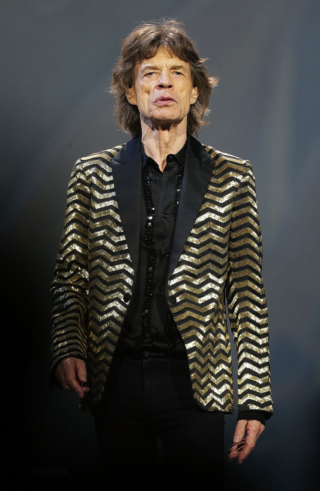 Él estudiaba contabilidad y finanzas.