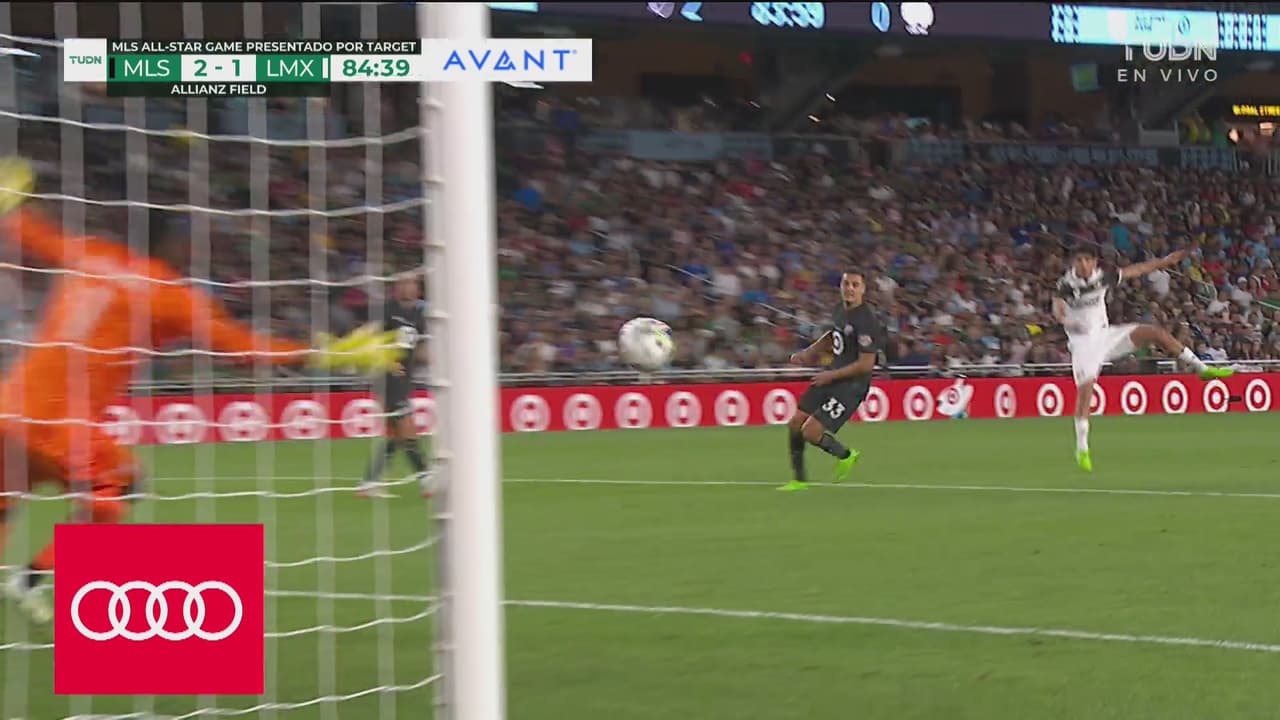 ¡Pedazo de gol! Álvarez mete riflazo y convierte el 2-1 de la Liga MX