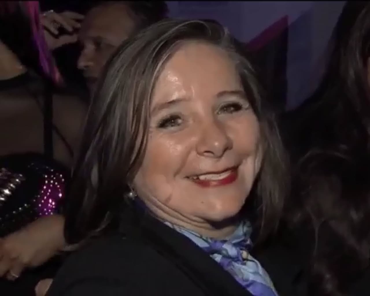 Además, externó que la actriz tendrá una pareja "solamente cuando realmente te encuentres el amor, entonces puede ser que pueda ser feliz", sentenció al programa 
<a href="https://www.tvazteca.com/aztecauno/ventaneando/noticias-del-dia/videos/le-preguntamos-a-rosalba-ortiz-si-es-verdad-que-existe-un-romance-entre-su-hija-geraldine-bazan-y-jose-ron" target="_blank">'Ventaneando'</a>. 
<br>