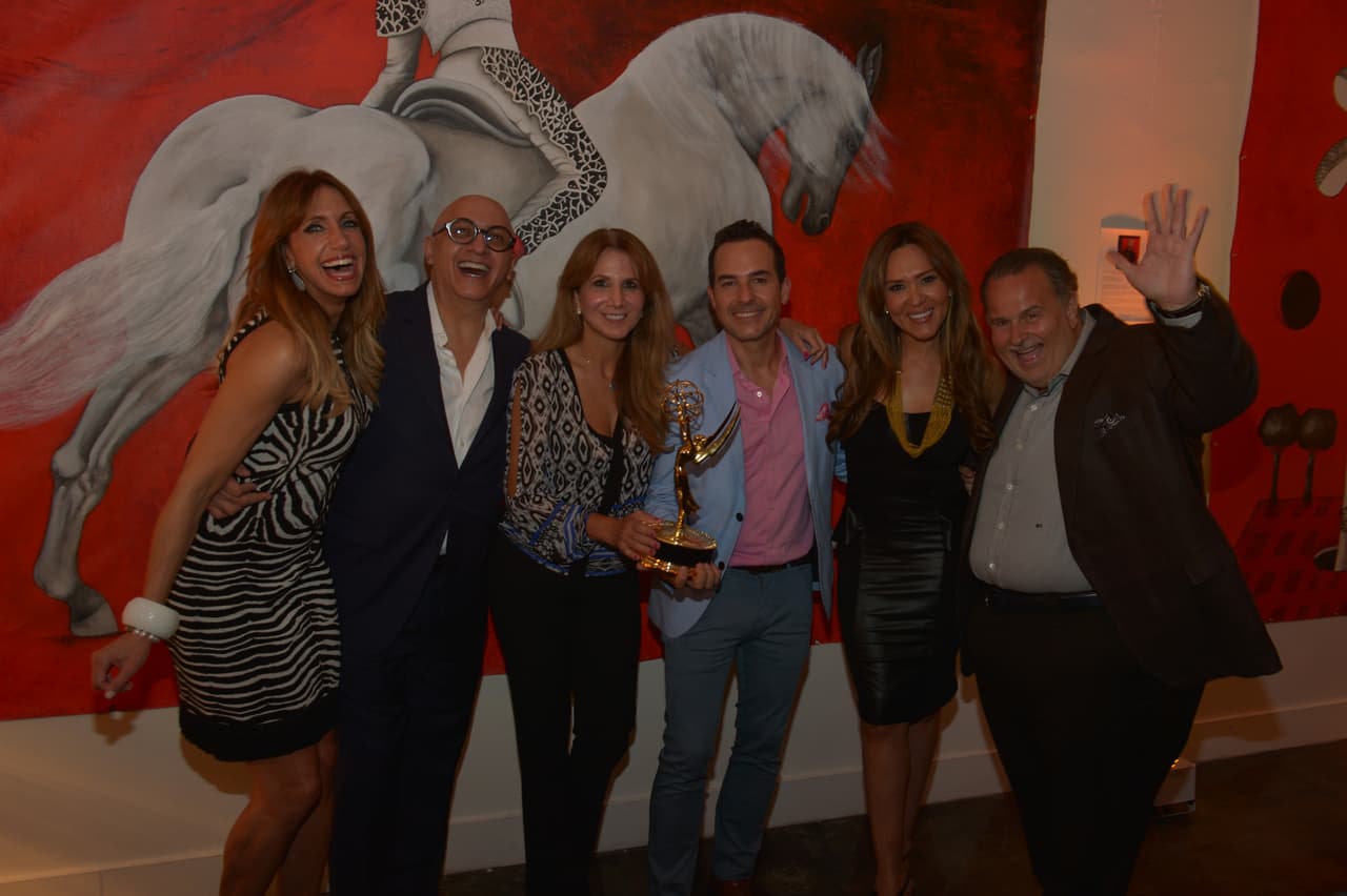 El equipo de El Gordo y la Flaca celebró a lo grande con una fiesta por el premio EMMY que ganaron. ¡Muchas felicidades!