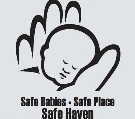 Madre deja a sus gemelos menores de un año en una estación de bomberos en Illinois 