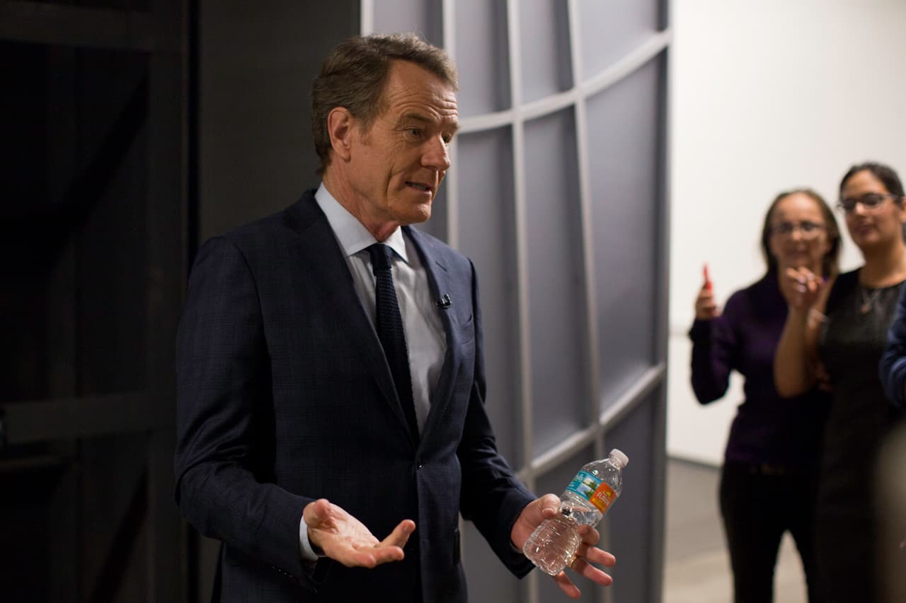 Benjamin Bratt y Bryan Cranston en Primer Impacto