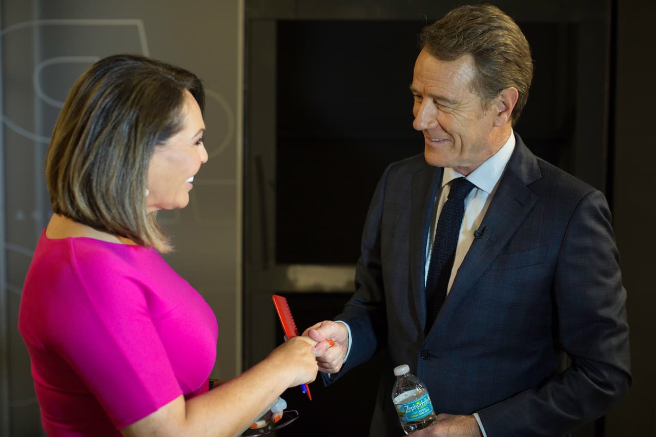 Benjamin Bratt y Bryan Cranston en Primer Impacto