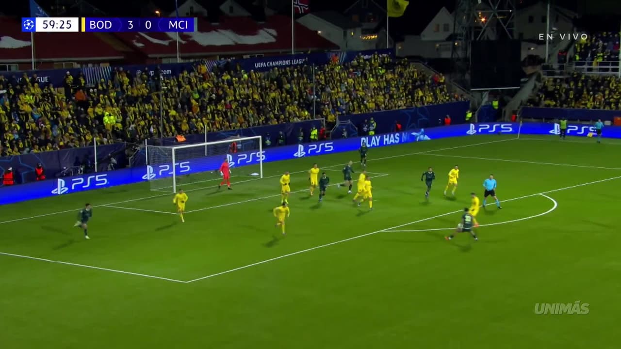 ¡ZAPATAZO! Rayan Cherki marca desde fuera del área y mete al City en el partido