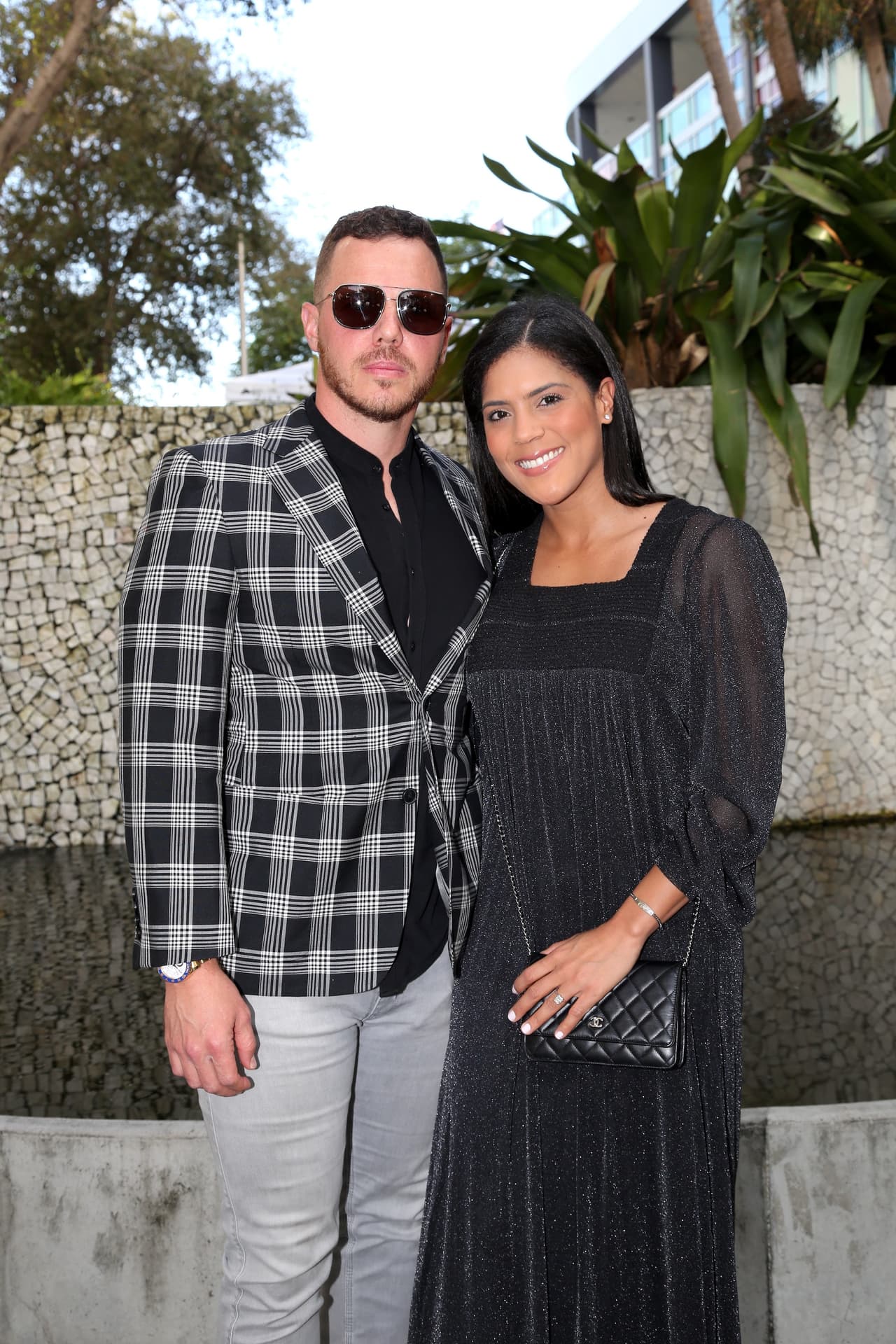 Su fin de semana tuvo distintos tintes. No solo estuvo presente en eventos importantes de sus amistades y exploró en sus recuerdos, sino también asistió al estreno de 'Bad Boys for life' acompañada de su prometido Francesco Zampogna.