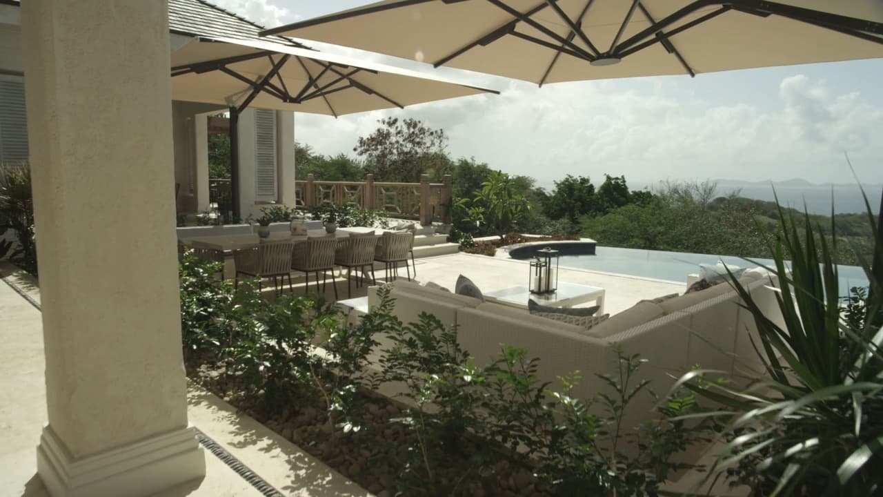 De acuerdo con The Sun, la casa fue construida en 2016 y es propiedad del cineasta británico 
<b>Andrew Dunn</b>, un amigo cercano al príncipe William.