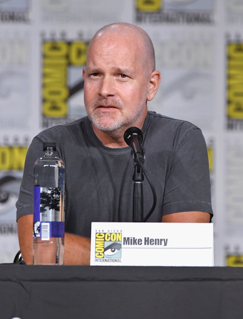 En ese momento, había una conversación en Internet sobre actores blancos dando voz a personajes de razas distintas, por lo que Mike Henry dijo que los actores afroamericanos debían tener su lugar en las producciones.