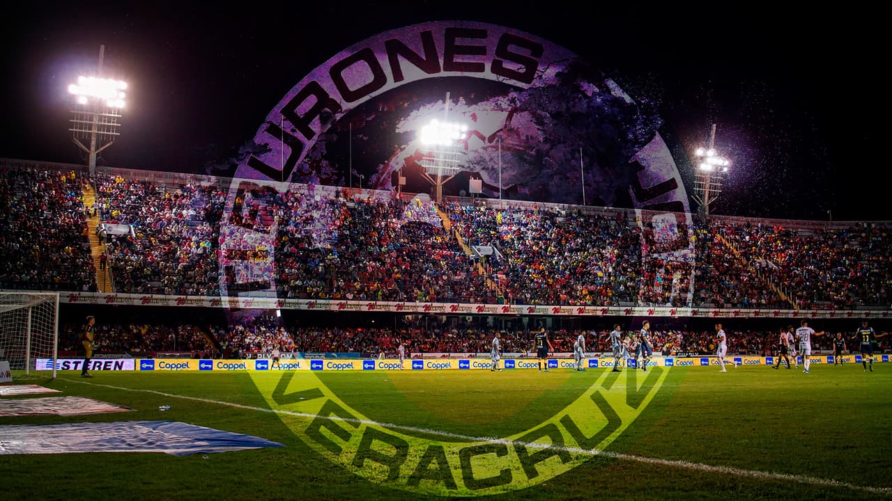 ¡Brutal castigo! FIFA revela dura sanción para Querétaro