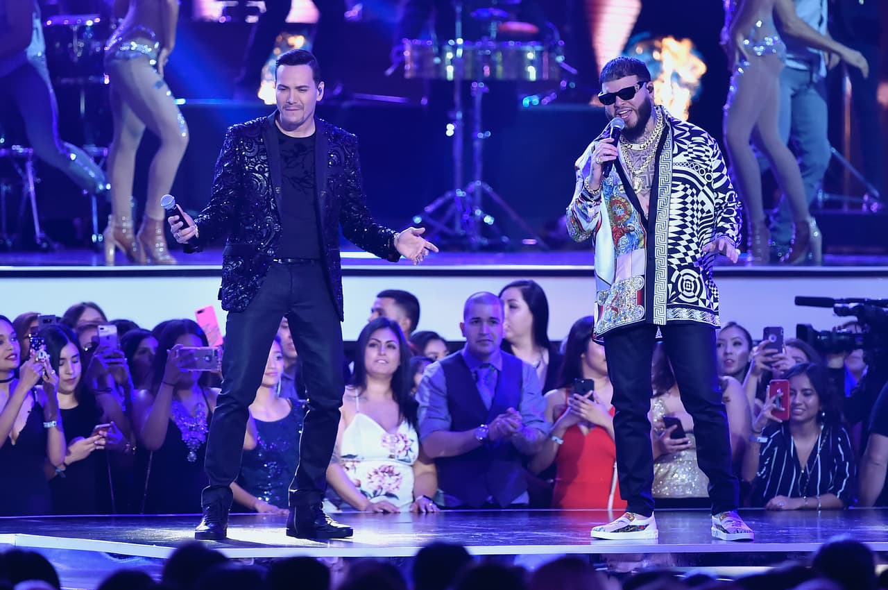 ¿Crees que la letra de "Amarte Duro" promueve la violencia?