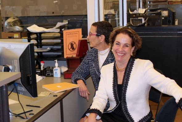 Sarah Goodfriend y Suzanne Bryant se convirtieron este jueves en la primera pareja homosexual en contraer matrimonio en Texas.