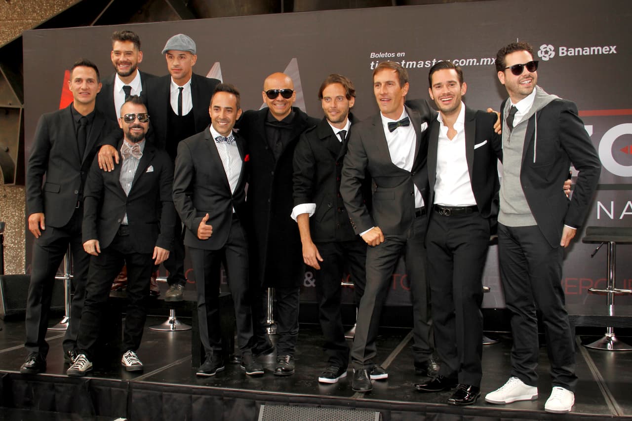 La última vez que vimos a Alan en la pantalla chica fue con la telenovela 'Alma indomable' y durante el 2016 fue parte de la gira 'Juntos Por Ti' que reunió a 'Magneto' y 'Mercurio', ahora participa en la gira 'Únete a la fiesta' junto a otras figuras de la música de los 90.