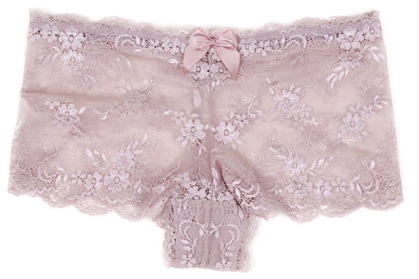 <b>Glúteos firmes. </b>Las bragas ideales para ti serían las de cintura alta, ya que podrás destacar esta parte de tu cuerpo subiendo la atención a la cintura.