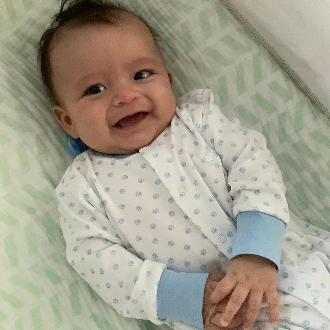 A los seis meses ya notábamos su lindo carácter en las fotos que su mamá publicaba en las plataformas digitales.
<br>