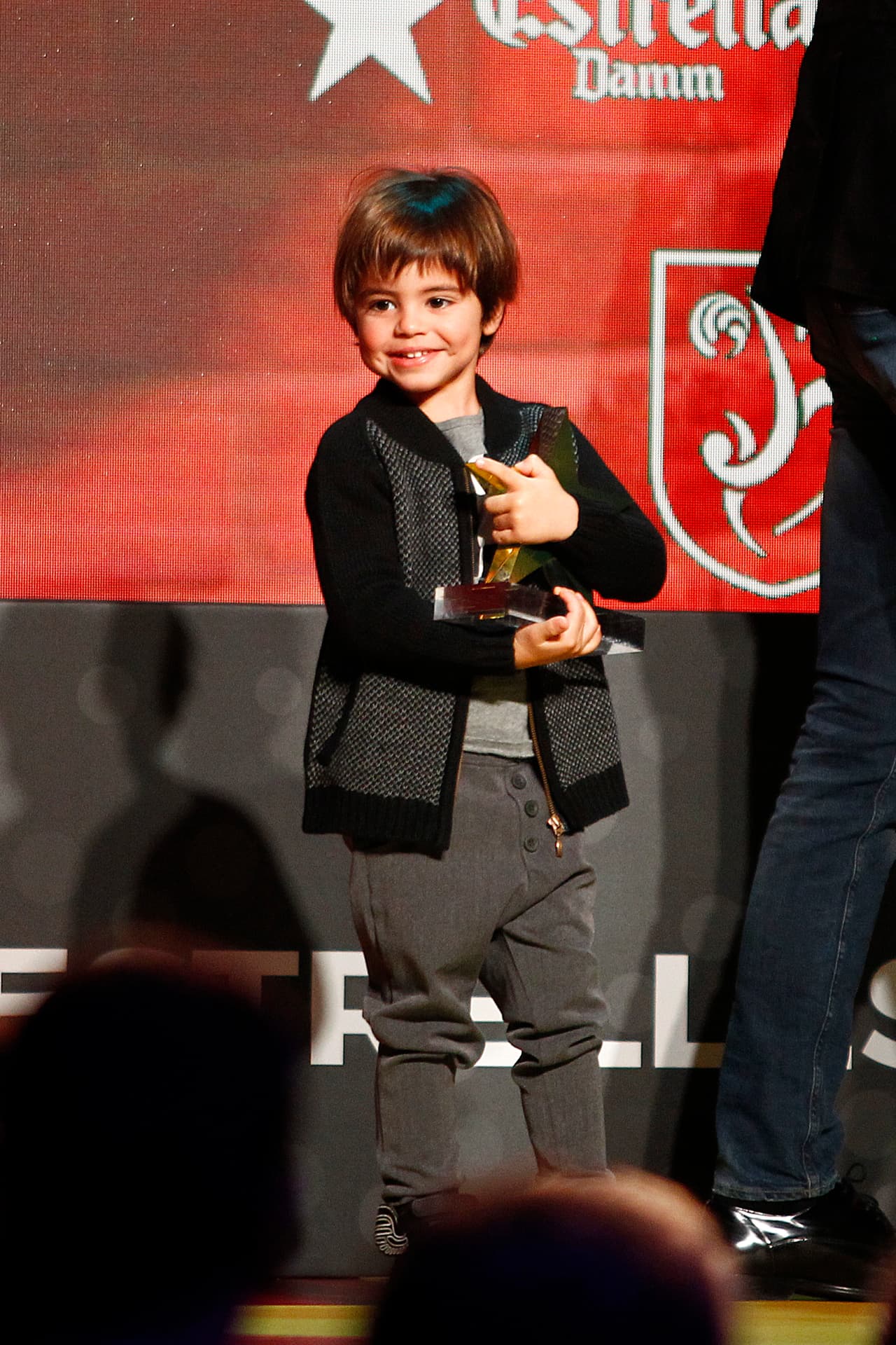 ¡Mira qué sonrisota la de Milan!