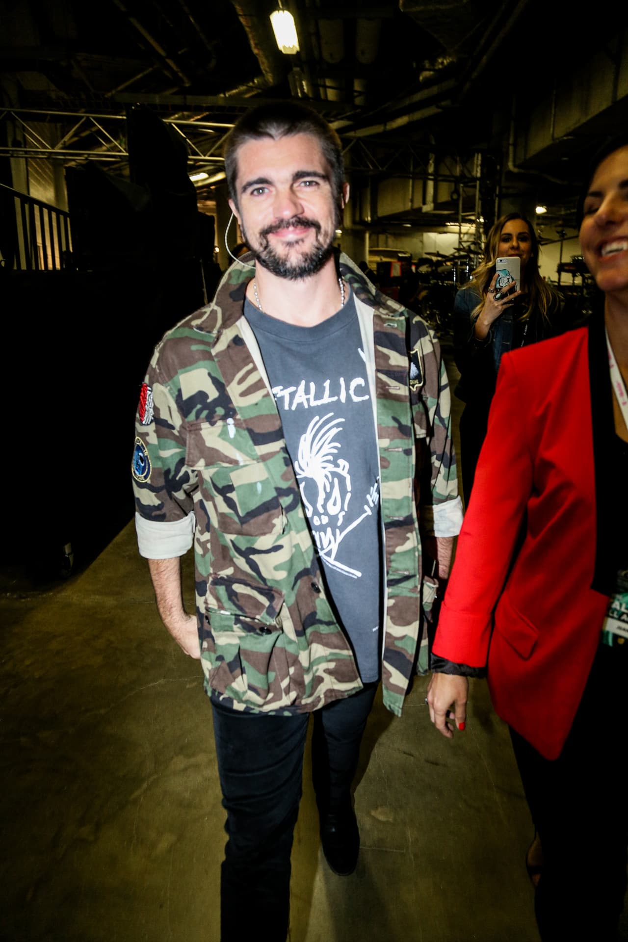 Una cosa fue lo que viste en televisión y otra lo que te perdiste. Pero, relax! Nuestro lente te trae el detrás de cámaras de la esta entrega de Premio Lo Nuestro.