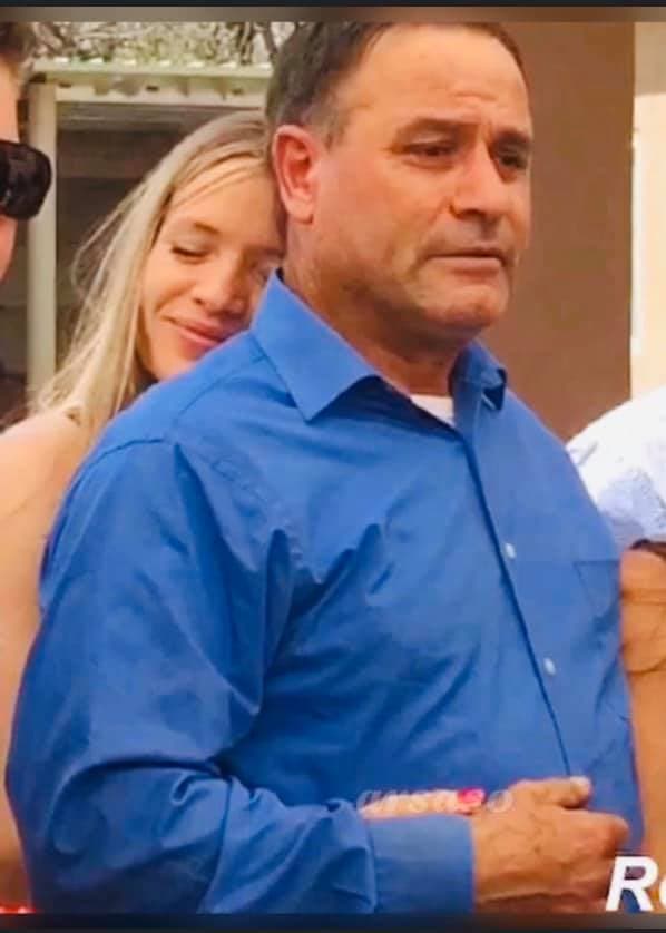 "Tío Adrian. I’m so sorry for the loss of your beautiful Nita & her babies". (Tío Adrián, siento mucho la pérdida de tu hermosa hija Nita y de sus bebés), Denise LeBaron-Ramos