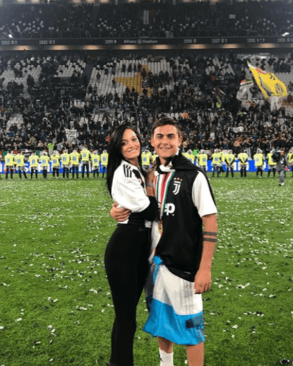 Ella es modelo, actriz y ocupa la cuarta posición y es la novia del futbolista de la Juventus, Paulo Dybala.